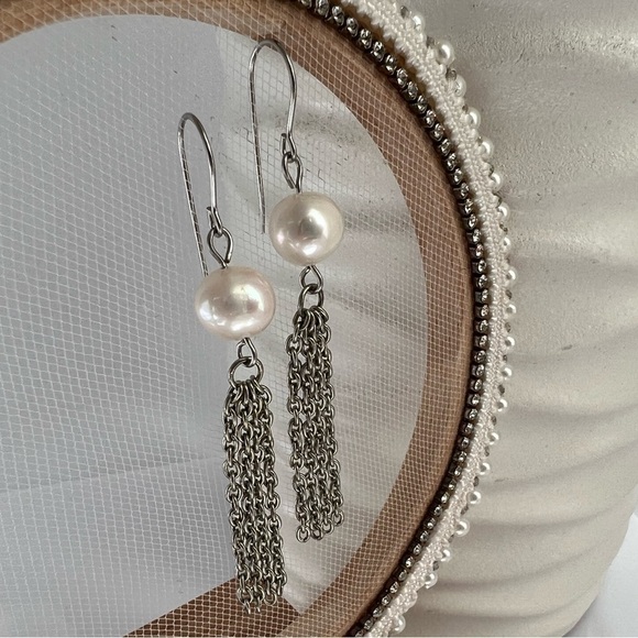 Natural Freshwater Cultured Pearl Chain Earrings - Picture 4 of 12